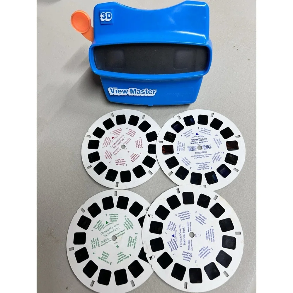 Vintage 3D View Master With 4 Slides